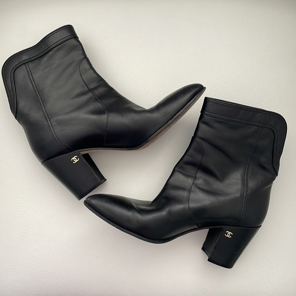 CHANEL Black Calfskin Short Boots